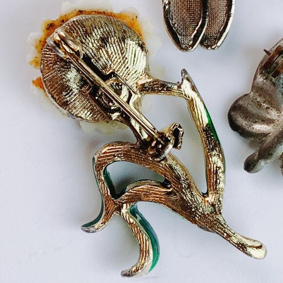 VTG Lot of 3 Mid Century Brooches Rhinestone Enamel Insect Floral Pins - Picture 12 of 16